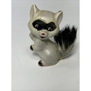 Vintage Kitsch Raccoon Figurine Fur Tail Enesco Ceramic Porcelain Japan Miniatur